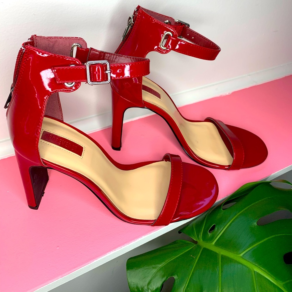 💃🏽💔f21 ankle straps 9.5